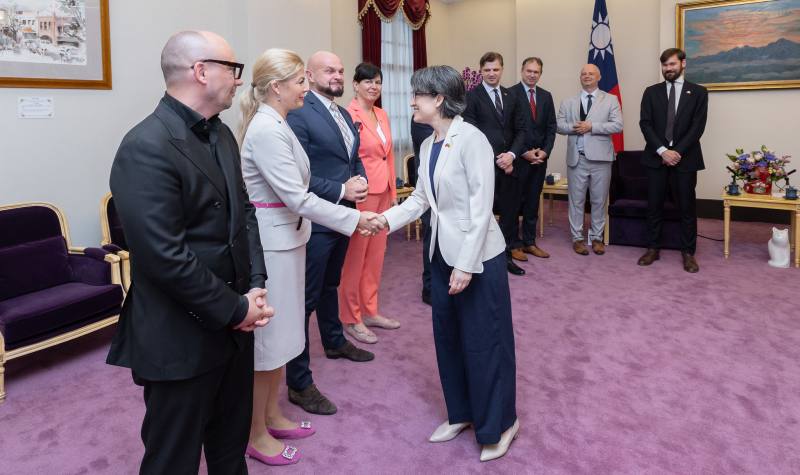副總統接見「立陶宛國會友台小組訪團」