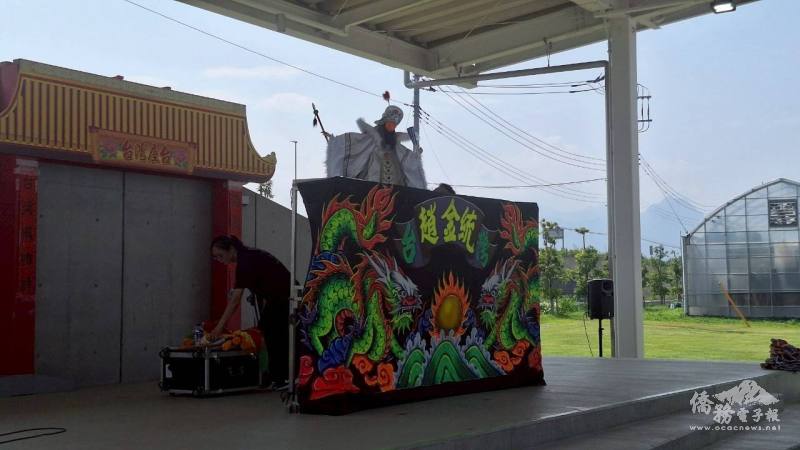 臺灣布袋戲表演