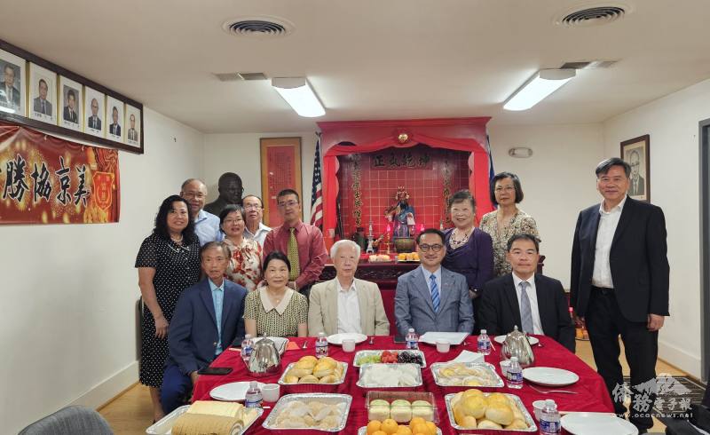 阮昭雄拜會協勝公會大合照