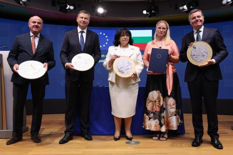 歐盟8日批准保加利亞於明年起採用歐元。（圖取自x.com/ecfin）