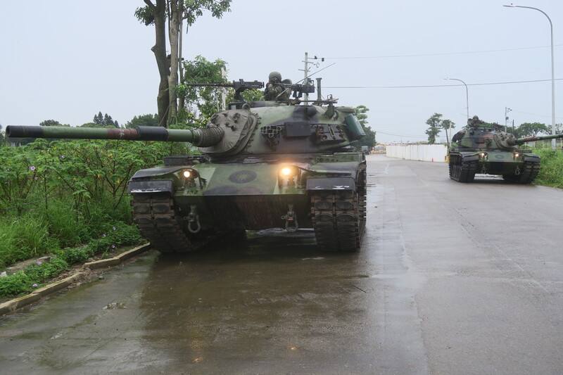 陸軍機步269旅CM11戰車在大園執行警戒