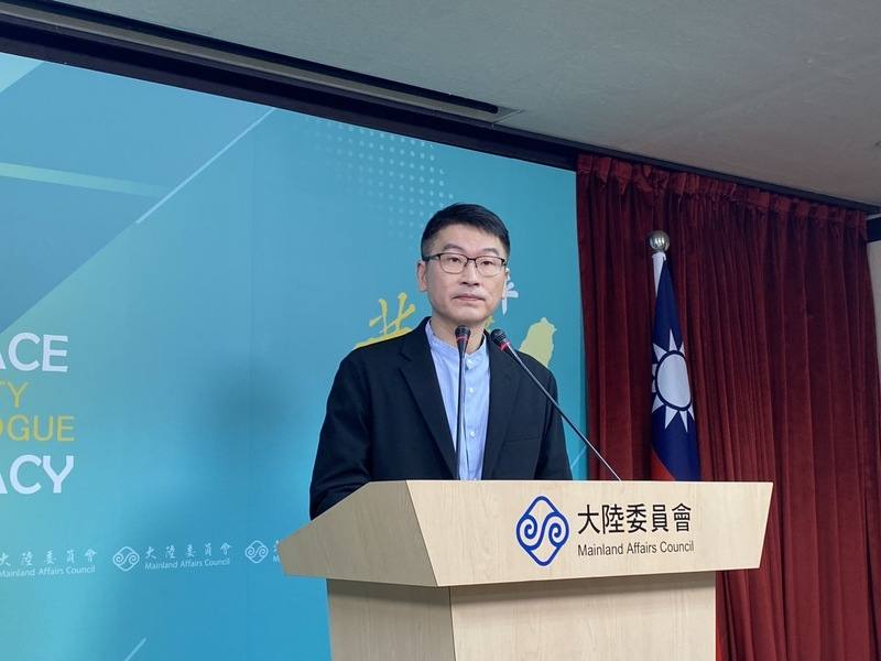 陸委會10日舉行例行記者會，由發言人梁文傑回應媒體提問