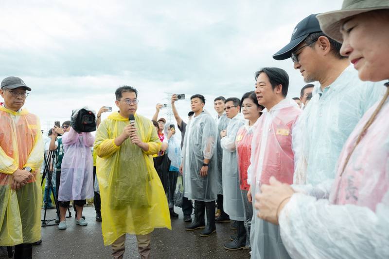 總統聽取農業部農糧署說明災損情況及災後支持措施