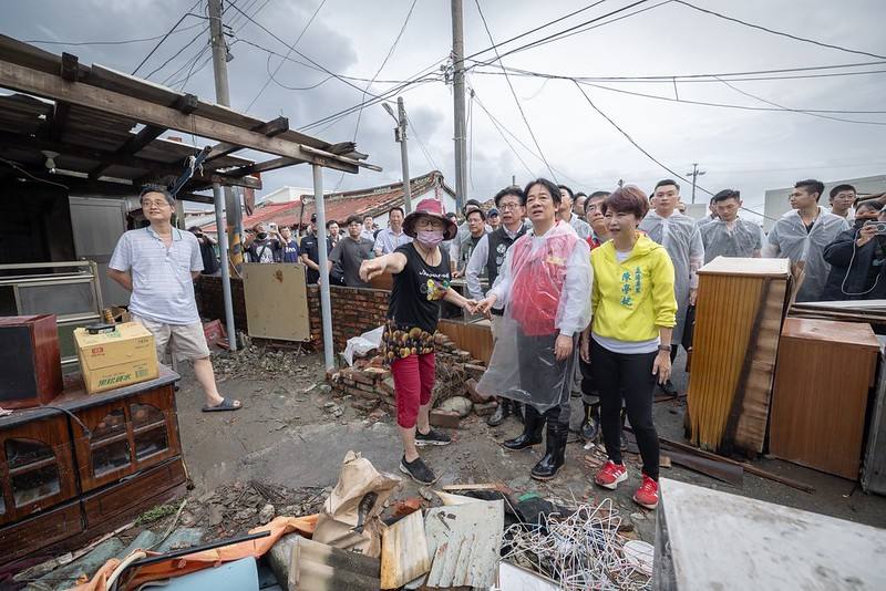 總統傾聽災民、業者心聲，並予以即時回應