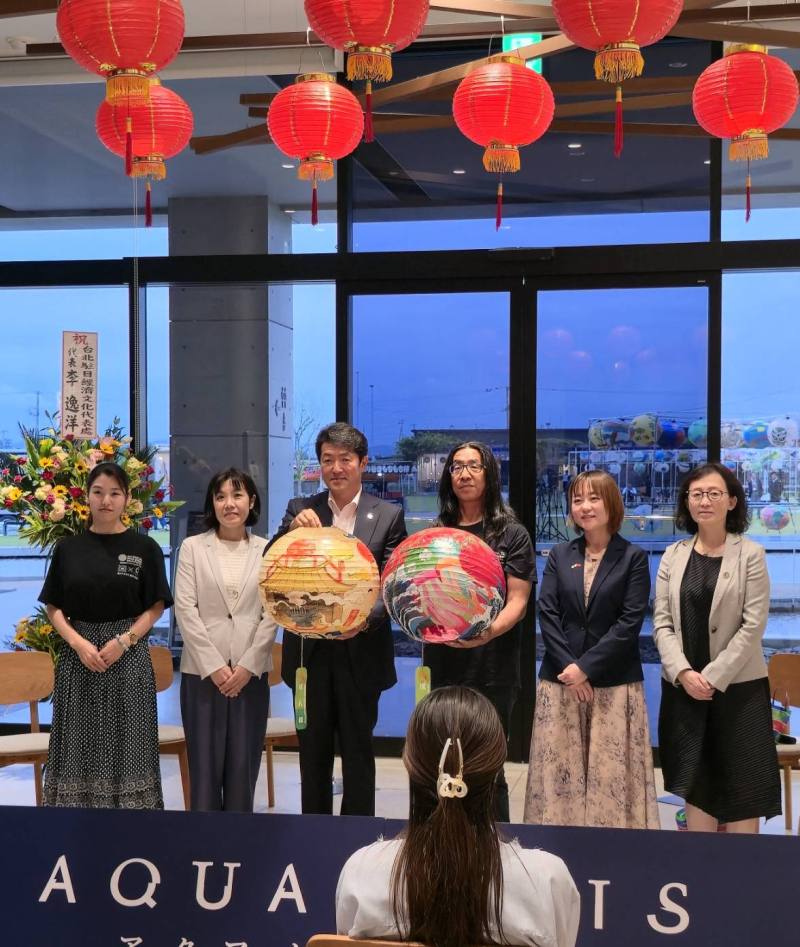 臺日燈籠交換儀式