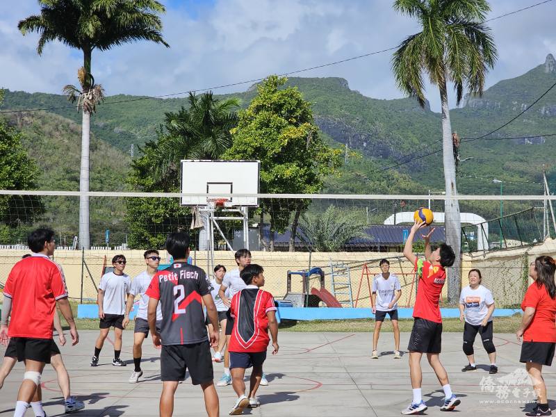 展現球技和默契