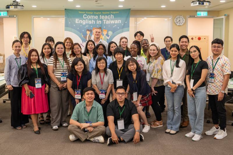 外籍教學人員參與職前導入課程