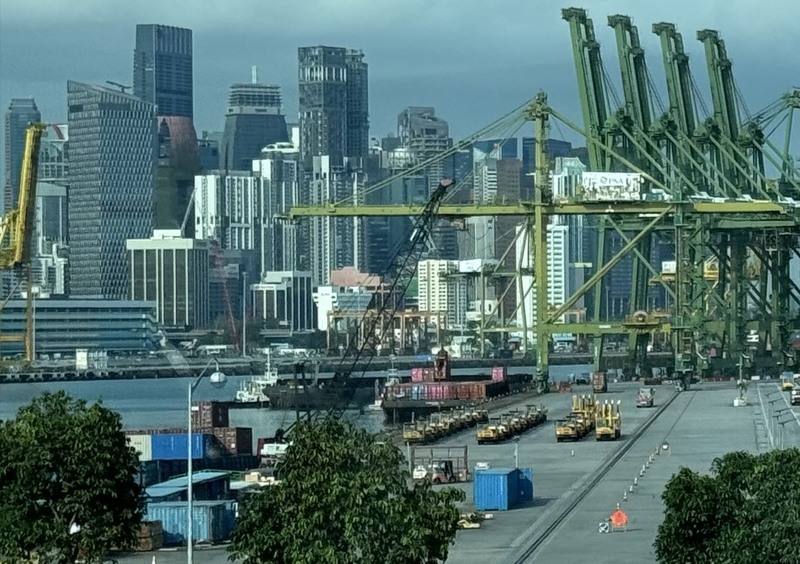 新加坡第2季與製造貿易相關產業成長加快，分析指出，區域「提前出貨」熱潮推動經濟活動增溫