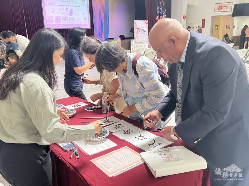 各項文化攤位多獲得極大的迴響