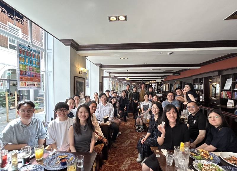 成大英國校友會夏日聚餐大合照