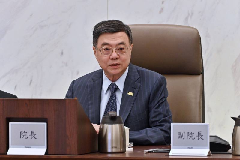 主持中央廉政委員會 卓揆：導入AI科技提升查核效率、確保涉密業務及人員提列管理