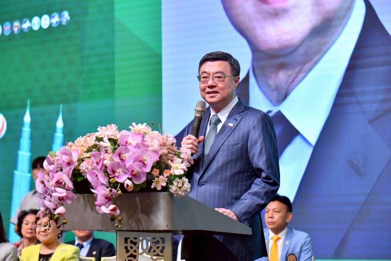 卓揆：設立更多臺灣貿易投資中心 與臺商保持緊密連結