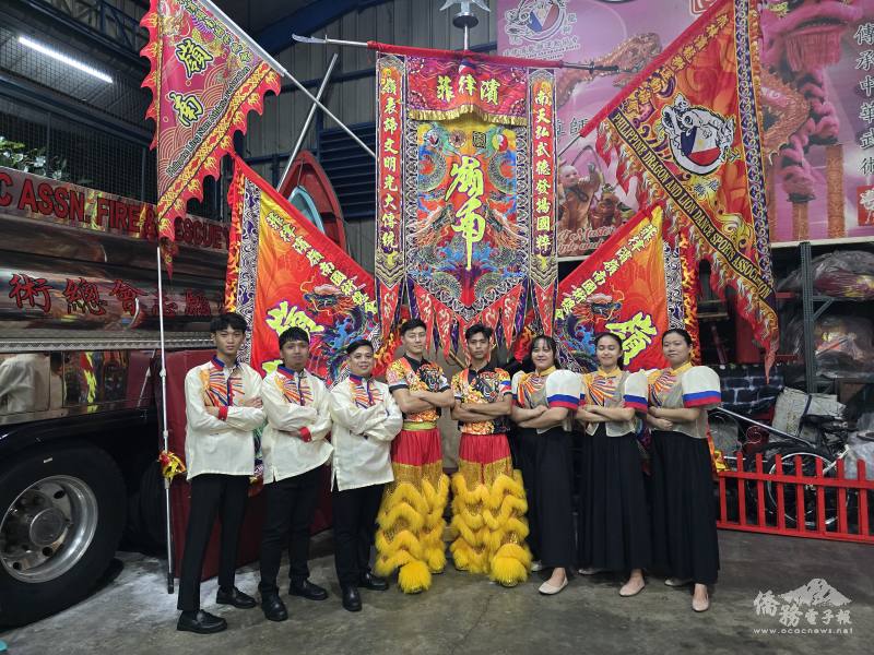 菲律賓代表隊成員合影