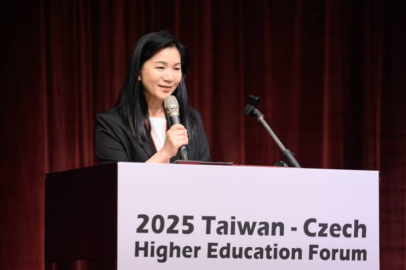教育部國際司李毓娟司長於「2025 臺灣-捷克高等教育論壇」開幕式致詞