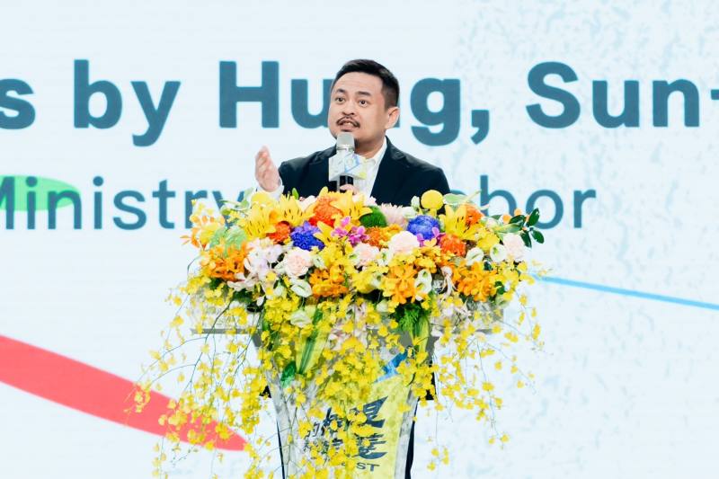 勞動部部長洪申翰於第55屆全國賽閉幕暨頒獎典禮致詞