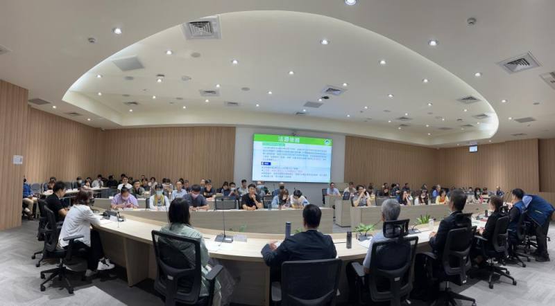 環管署與設有瀝青拌合業的16縣市環保局跨區域經驗交流