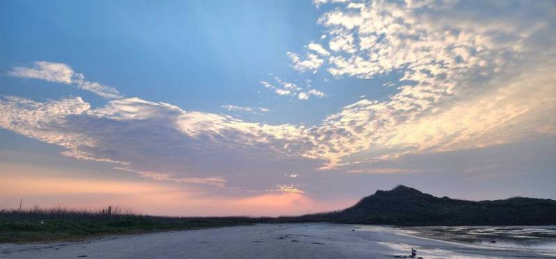 交通部觀光署澎湖國家風景區管理處114年參加荷蘭綠色目的地基金會評鑑，獲品質海岸認證銀質獎章，成為全台首個獲得此獎項的離島景區，彰顯澎湖近年推廣綠色旅遊成果。（觀光澎湖國家風景區管理處提供）