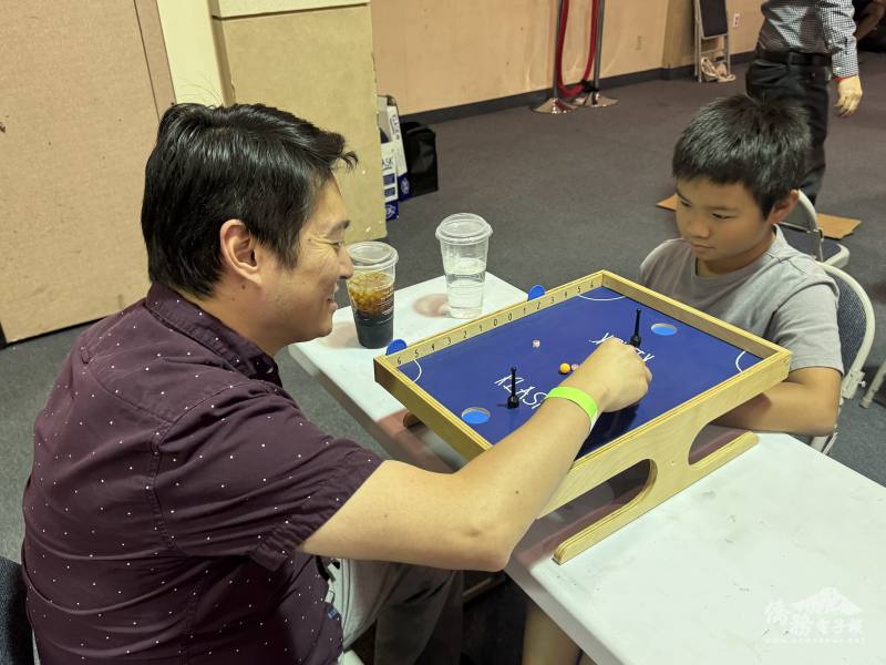親子娛樂的桌遊體驗區