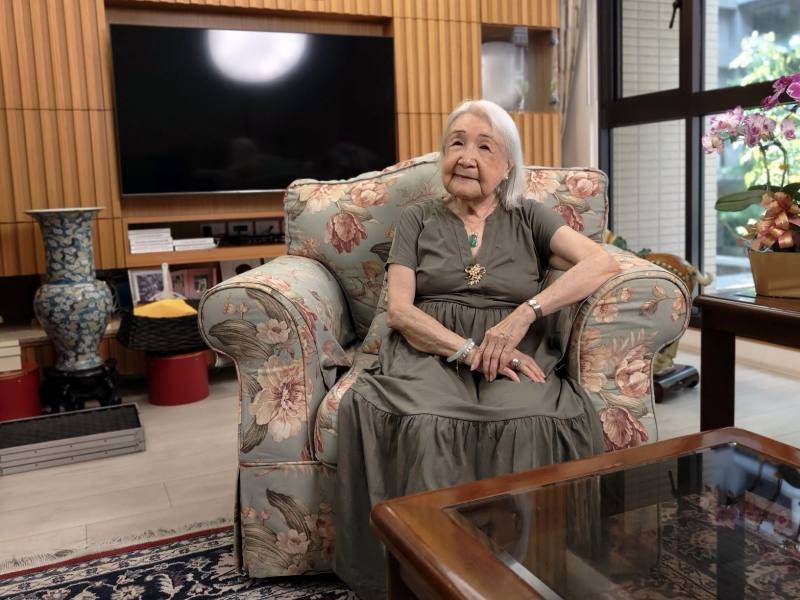 江明珠期許百歲時能再度與舞蹈界交流，見證新世代的舞藝綻放