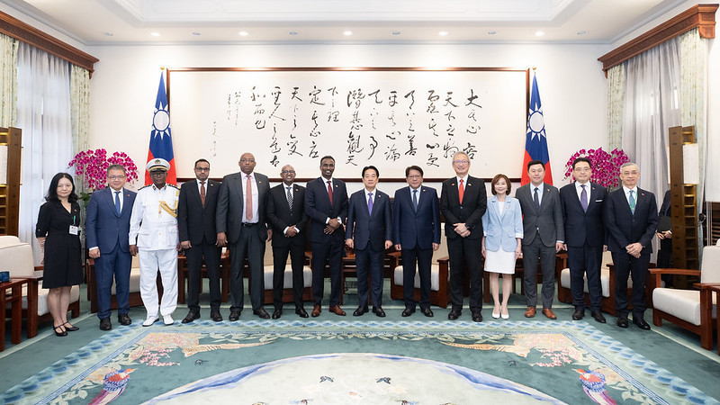 President Lai meets Somaliland Foreign Minister Abdirahman Dahir Adam ...
