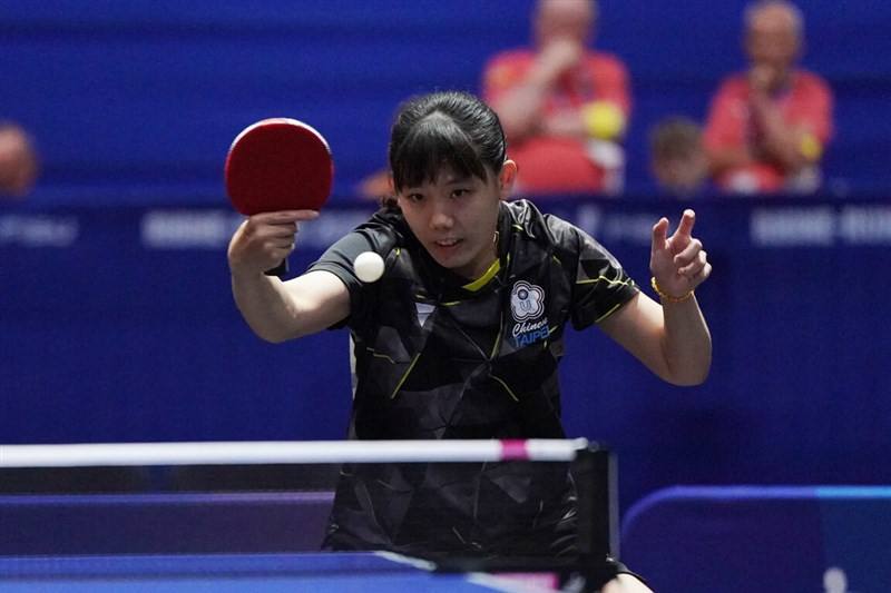Taiwan’s Huang Yu-jie wins silver in the women’s singles table tennis event at the 2025 World University Games in Germany on Thursday. Photo courtesy of Chinese Taipei University Sports Federation July 24, 2025