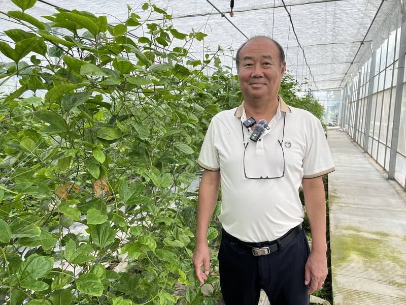 台商、上海市台協永續農業工委會主委劉達緯於崇明島開拓一處生態園，基地面積達16.6公頃，目前使用面積為2.6公頃，致力於推廣農業教育、農事體驗、生態觀察