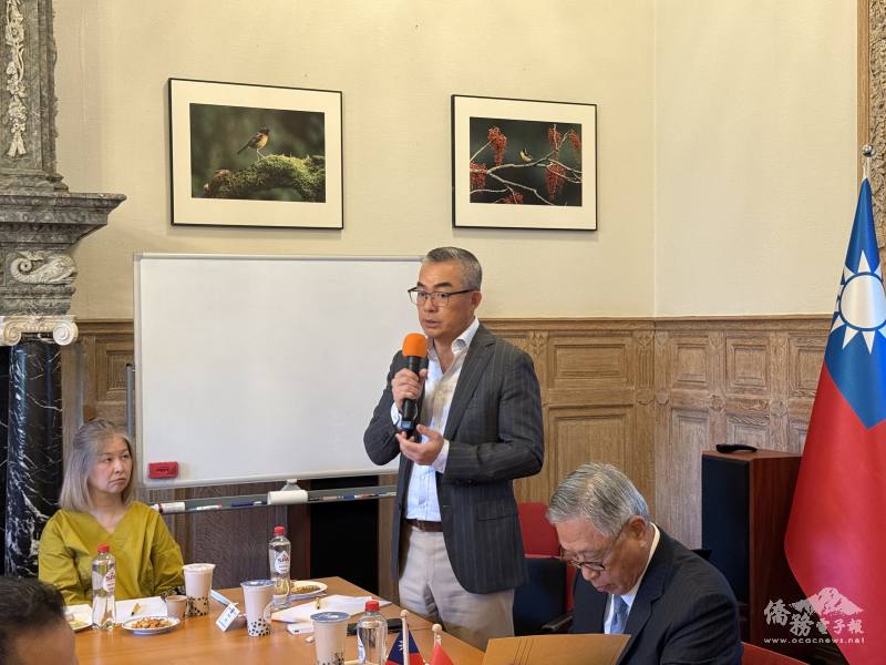 荷蘭地區僑務委員曾仲殷表示將積極反映僑界心聲