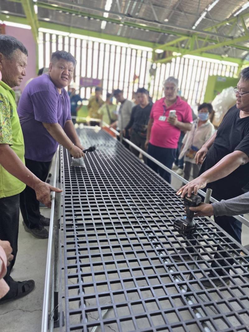 旺山休閒農場林致頡青農簡介溫室搭建實作