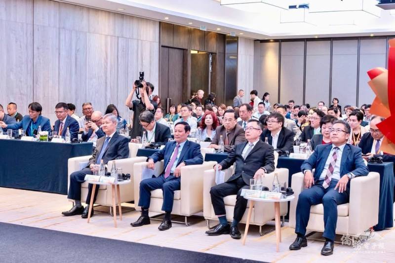 論壇設有「紡織產業」、「智慧機械」、「智慧城市應用」三大主題論壇