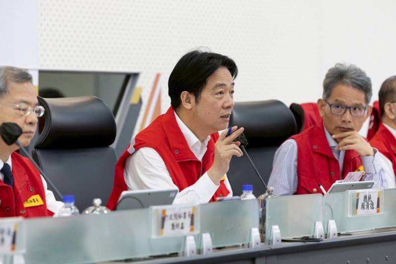 賴清德總統29日下午前往中央災害應變中心視察0728豪雨應變整備工作