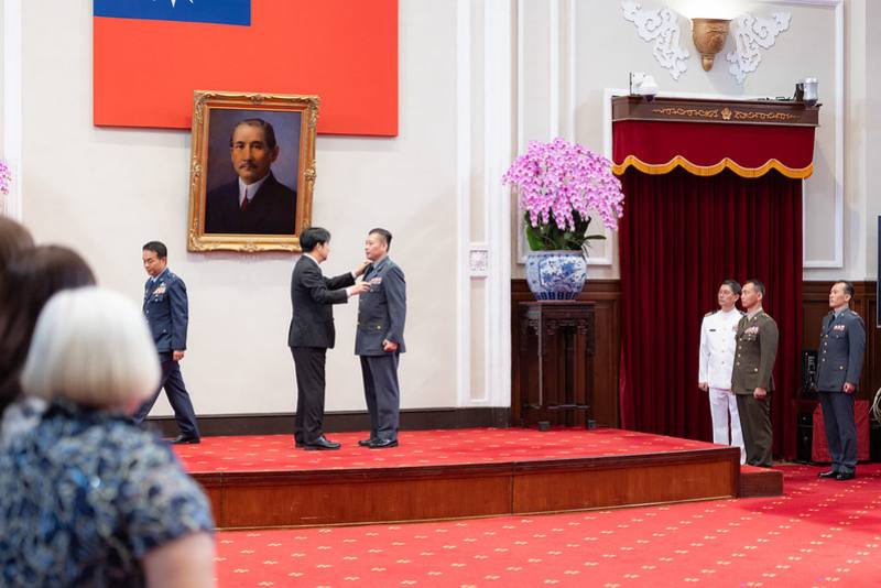 總統主持「中華民國114年8月份將官晉任授階典禮」