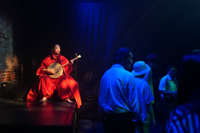 何曉玫舞團31日在西門紅樓劇場舉行「林投姐，妳叫什麼名字？」新作完整體驗記者會，由觀眾親身參與劇場空間，穿越詩、歌、身體與虛擬交錯的橋段，重新走一次「愛與等待」的辯證