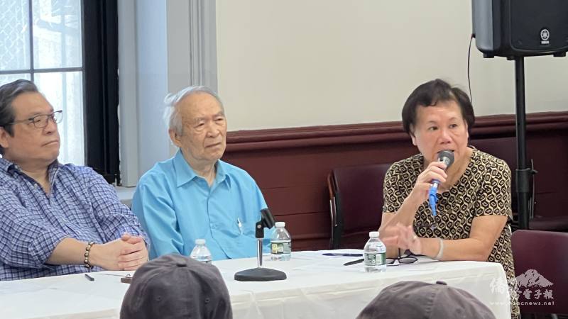 紐英崙中華總會主席余麗媖匯報114年雙十國慶籌備概況。