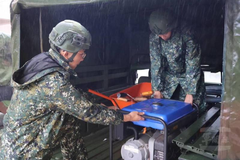 官兵完成救災物資整備。（第四作戰區提供）