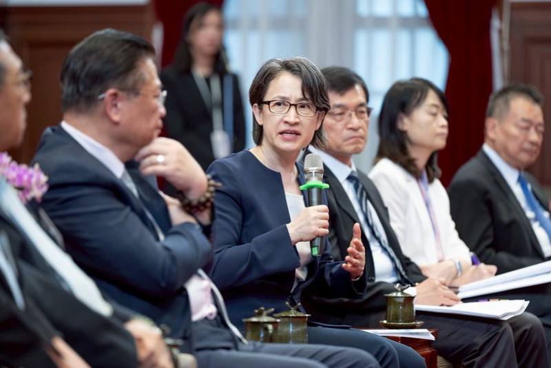 蕭美琴副總統5日上午接見「第七屆品牌金舶獎」得獎企業