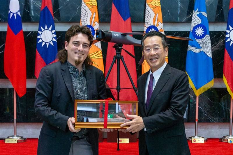 Defense Minister Wellington Koo (right) and Palmer Luckey, founder of Anduril Industries. Photo courtesy of the Ministry of National Defense Aug. 5, 2025