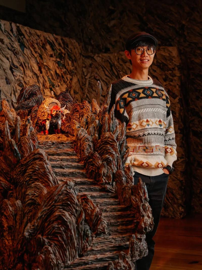 藝術家張徐展於美國聖塔菲國際當代藝術展（攝影：Brad Trone，張徐展提供）