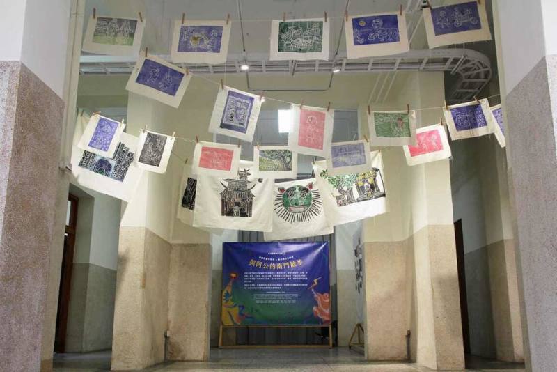 由卦山力藝術祭團隊策劃的「女神遶境工作坊」活動將於14日展開，主辦單位邀請7名藝術家，舉辦7場地方故事、信仰等不同主題工作坊，挖掘彰化女性生命力。圖為卦山力藝術祭團隊過往舉辦活動情形。（彰化縣文化局提供）