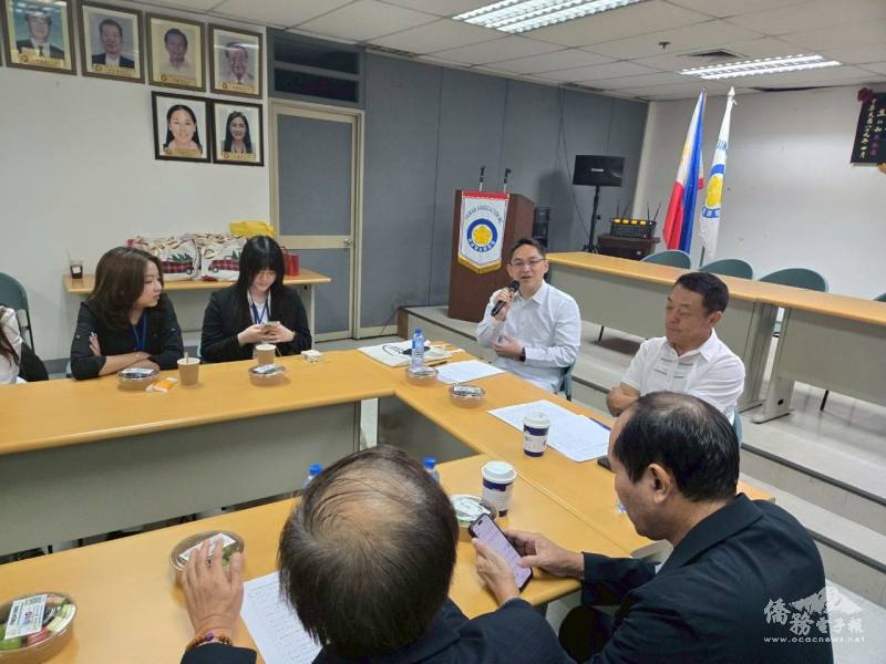菲華文教中心主任莊博智感謝臺商總會對僑務工作的支持並勉勵青年把握交流機會