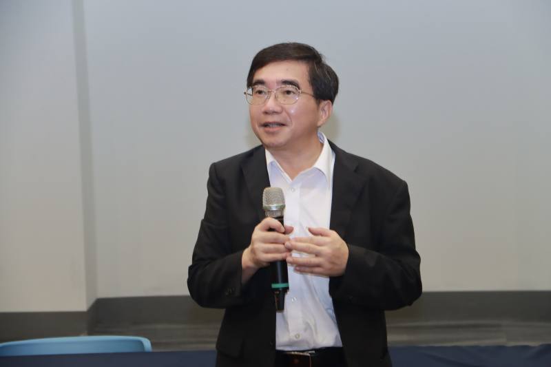 農糧署陳啓榮副署長主持花卉產業座談會