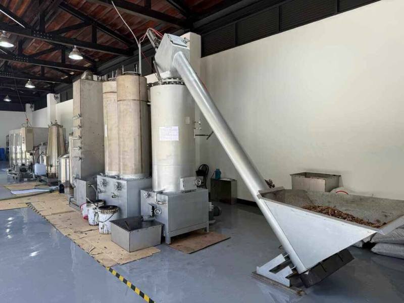 林業署嘉義分署奮起湖林業循環利用場域15日啟用，導入先進氣化（圖）、烘乾及蒸餾等技術設備，將林業剩餘資材轉化為能源。（林業署嘉義分署提供）