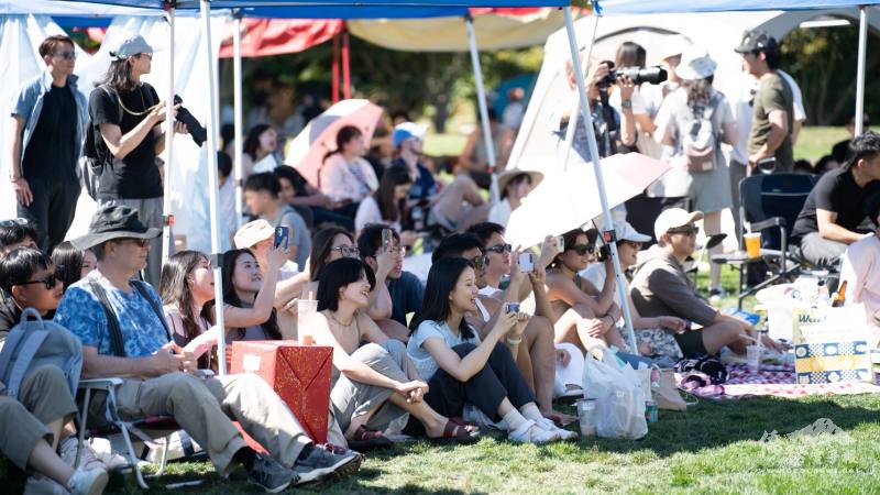 活動現場豔陽高照