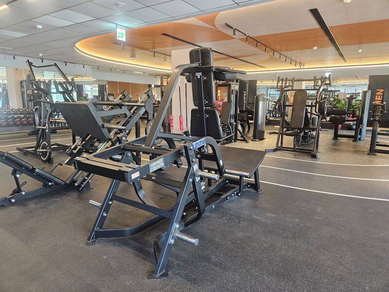 一般健身房活躍會員不到5%，但全台有約7成民眾看過中醫，中醫搶攻市場規模新台幣300億元運動產業，瞄準未進場健身、潛在健康需求新藍海