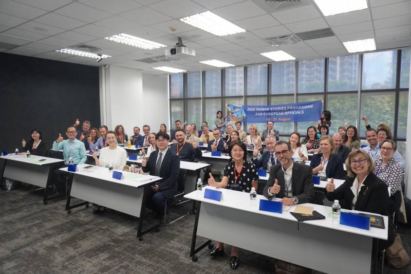 歐洲國家官員臺灣研究訪問團始業式