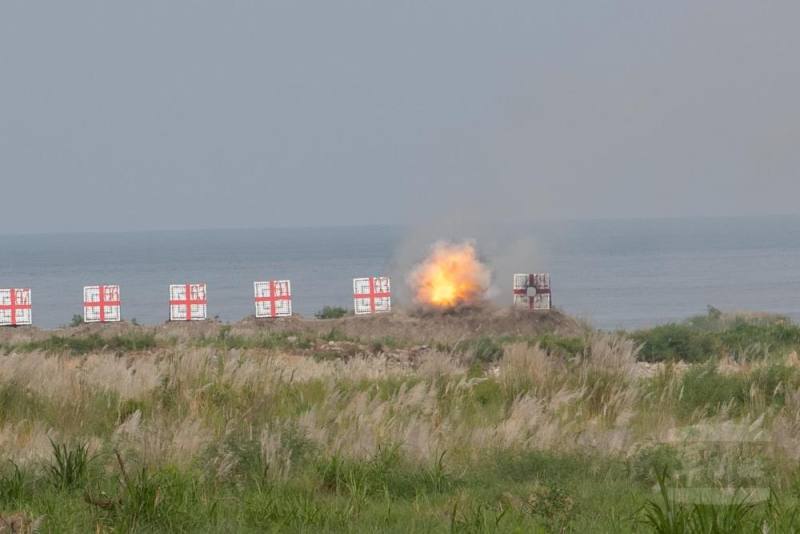 拖式2A飛彈命中目標。（軍聞社記者卓以立攝）