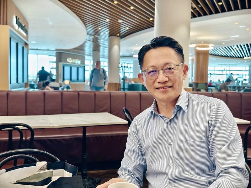 長榮航空公司奧地利分公司總主任何秉修（圖）6年來推動維也納少年合唱團與台灣深度交流，何秉修說，這一切都是被「音樂本身的美好」所驅動。