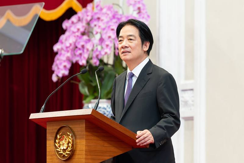 賴清德總統23日晚間於總統府因應投票結果發表談話