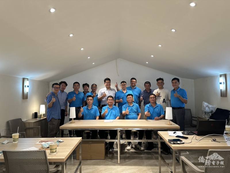 全體理監事合影