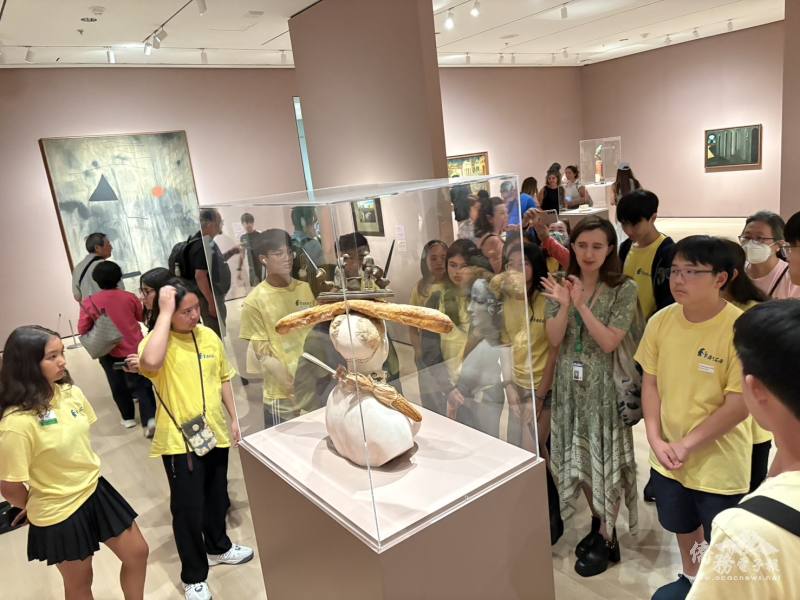 MoMA’s modern and contemporary works collection inspires FASCA members to reflect on art, culture, and identity.