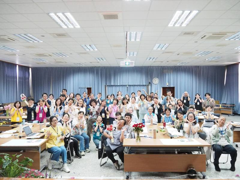 臺中農改場辦理2025園藝療育師職能基準論壇，邀集產官學研專家共同參與，論壇圓滿完成